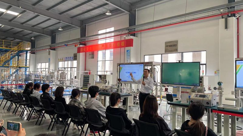 涂料精细化工产品参数表：揭秘查询之道